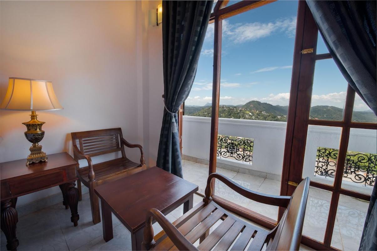 Ceylon Breeze Hotell Kandy Eksteriør bilde