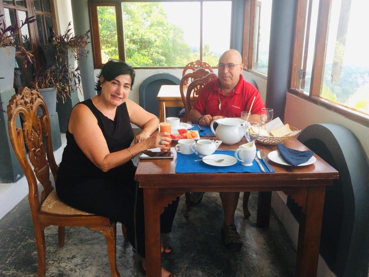 Ceylon Breeze Hotell Kandy Eksteriør bilde